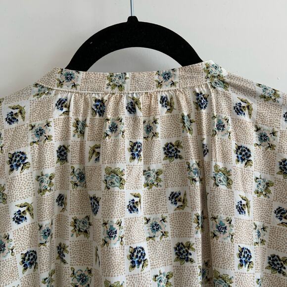 Universal Thread Large Balloon Sleeve Poet Blouse - Picture 5 of 8